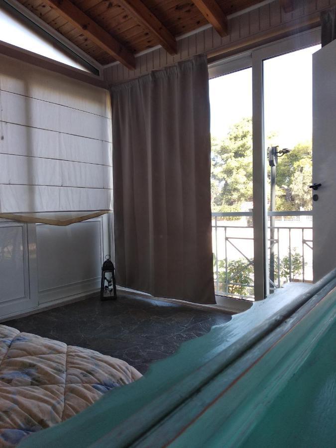 ארטמידה Alternative Country House 10 Minutes From Athens Airport מראה חיצוני תמונה